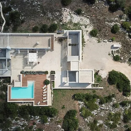Pietraja Villa